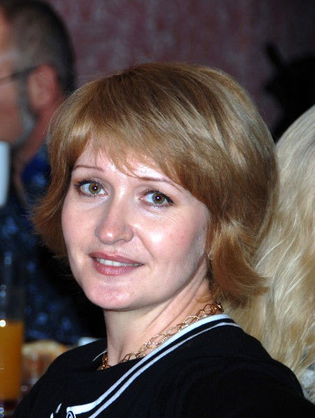 Елена Семенова