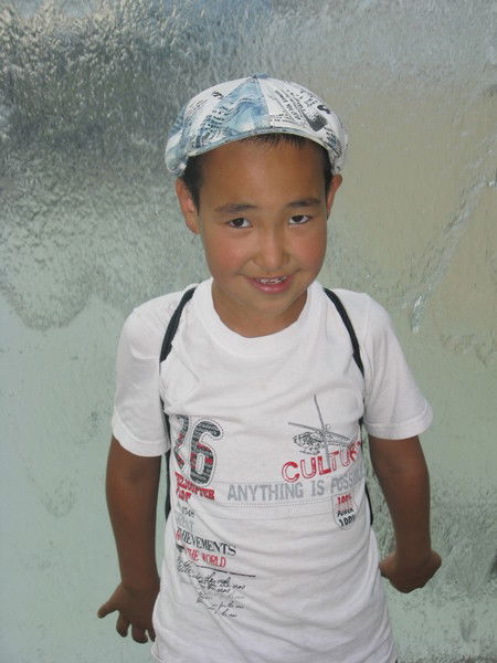 Алишер Жумабеков