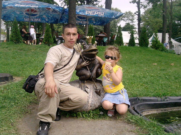 Максим Курасов