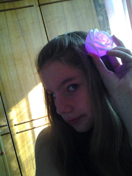 Эля Иванова