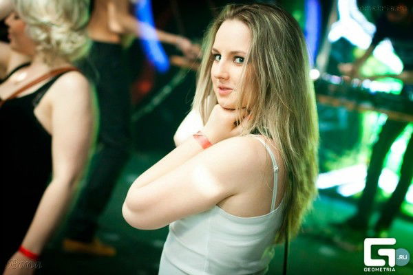 Яна Сидоренко