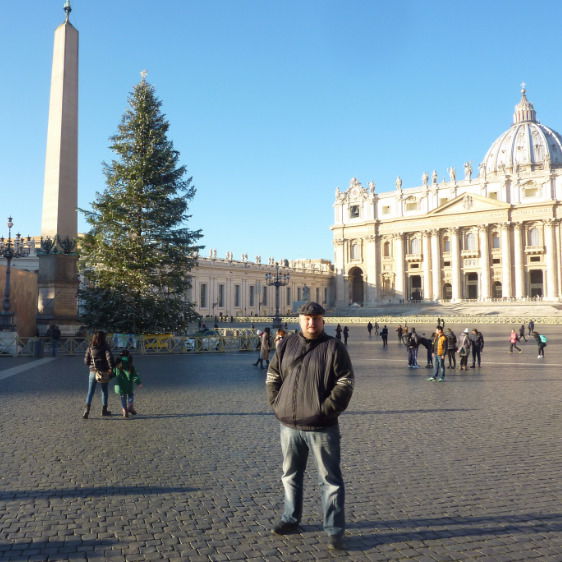 Михаил Конов