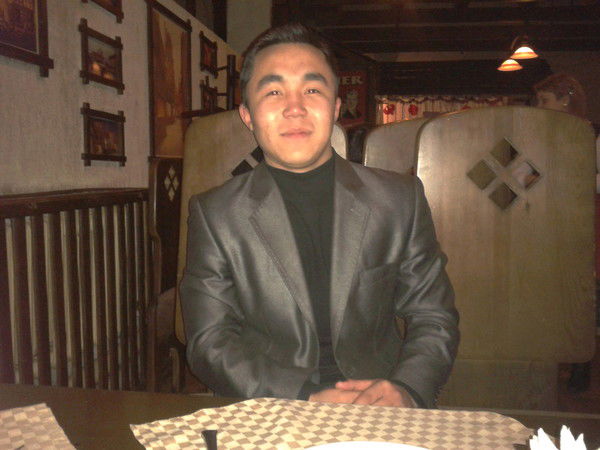 Алмас Курмангалиев