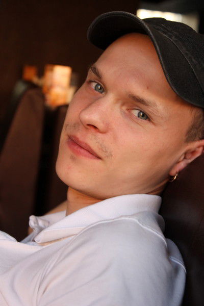 Дмитрий Лагунов