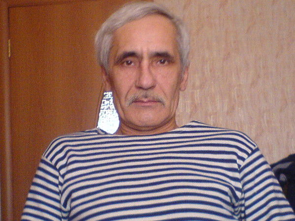 Александр Гафуров