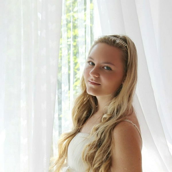 Юлька Мурашко