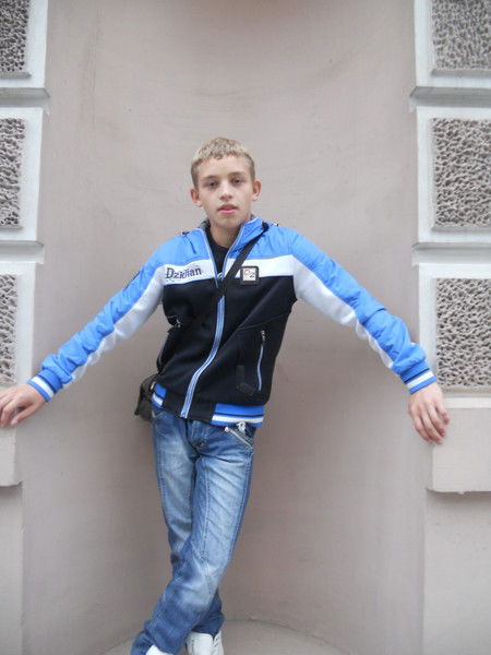 Макс Тимошенко