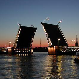 Илёс Султонов