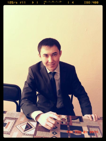 Нaурызбaй Сaдaкбaeв