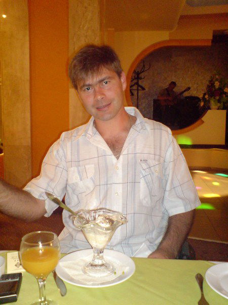 Денис Окунцев