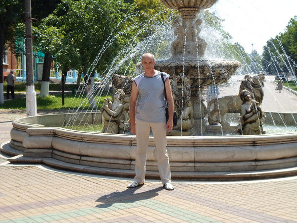 Александр Караваев