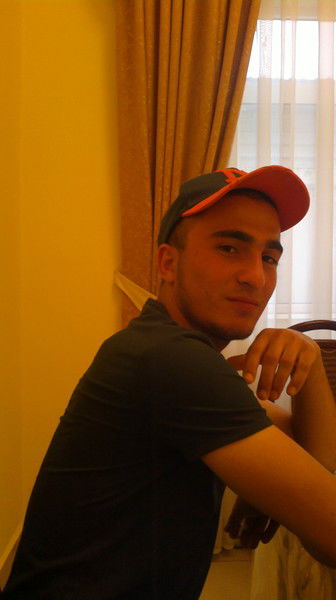 Карие Глаза