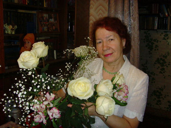 Нина Давыдова