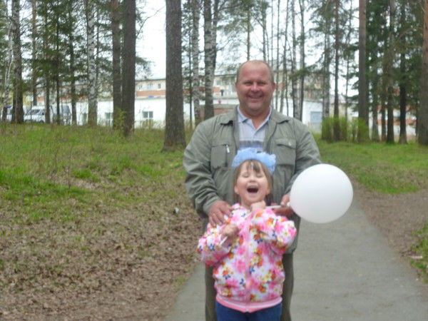 Олег Петров