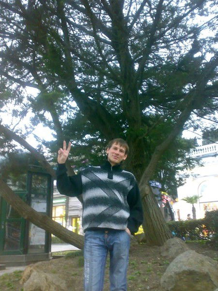 Слава Кулешов