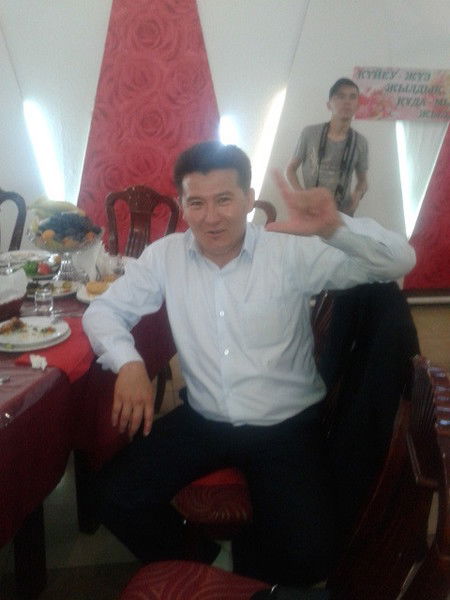 Асет Хамитов