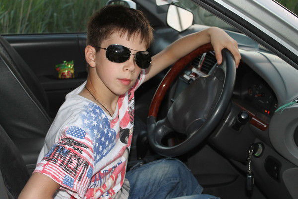 {Sam} %torlake Tomson