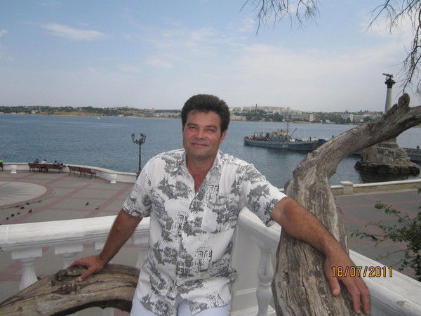 Нариман Курбанов