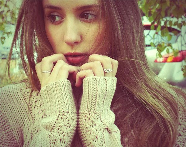 Катя Черная