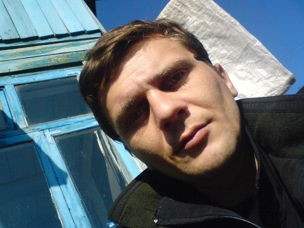 Антон Харьков