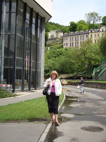 Анна Устинова