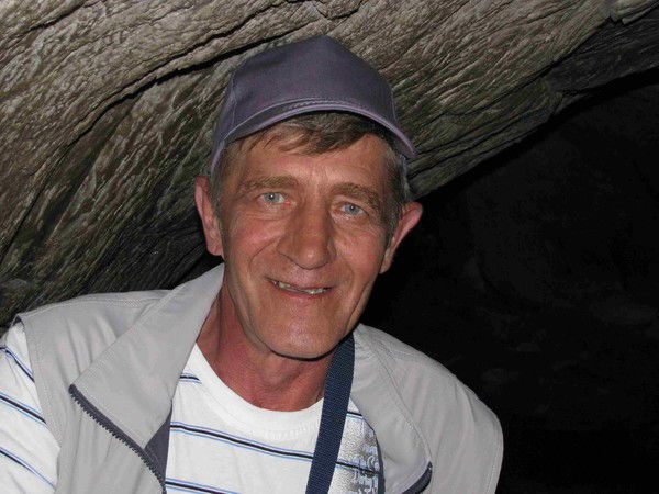 Владимир Кузьмичев