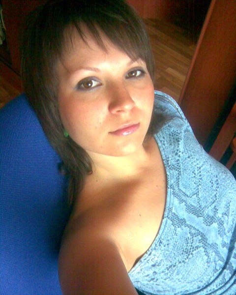 Наташа Самонова