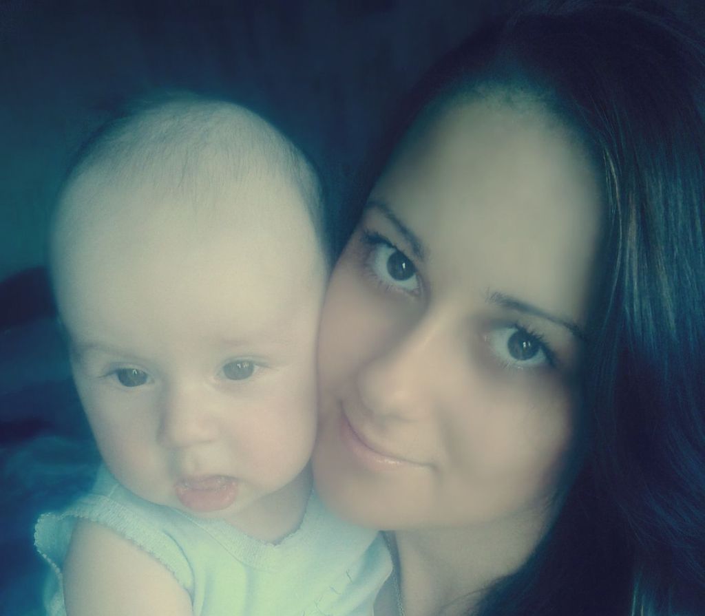 Ксения....))) .