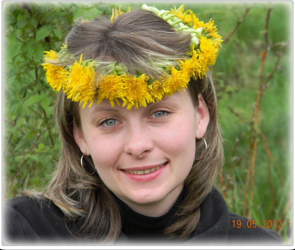 Анна Попова