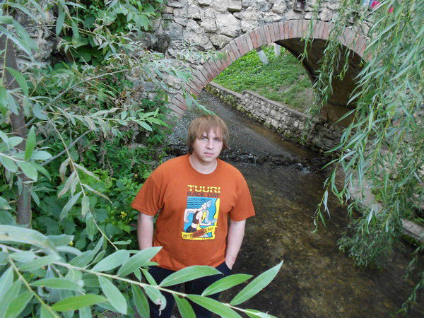 Миша Добровольский