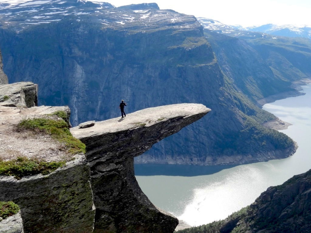 Елена Жуковская