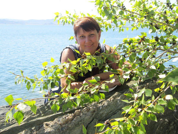 Елена Леонова