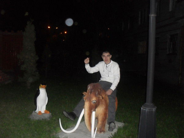 Павел Белогузов