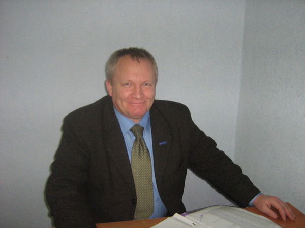 Игорь Лапшин