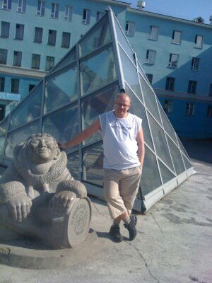 Алесандр Бассовски