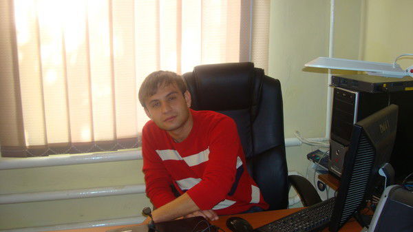 Алишер Алишер