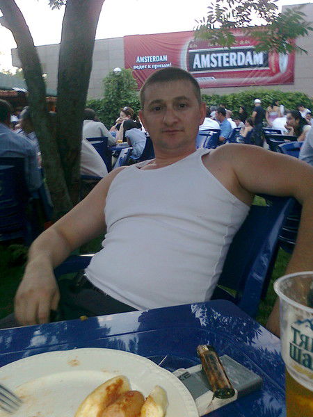 Нико Хидыров