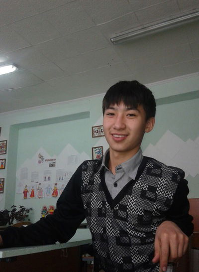 Шодмонбек Хажикулов