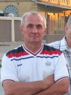 Геннадий Азаров