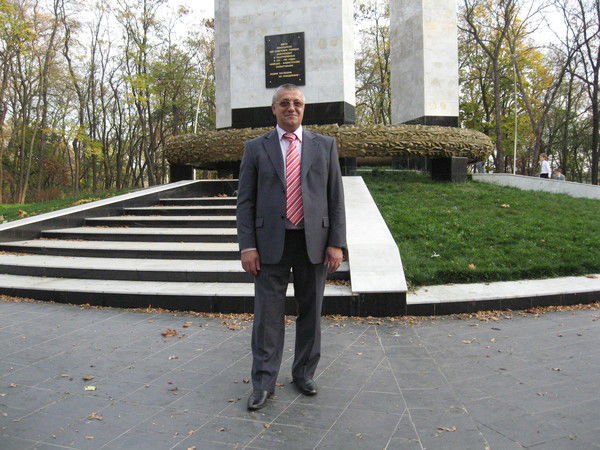 Вячеслав Захаров