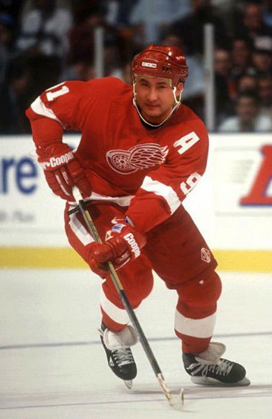 Ряинад Веарби