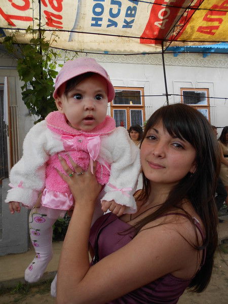 Катя Жекова