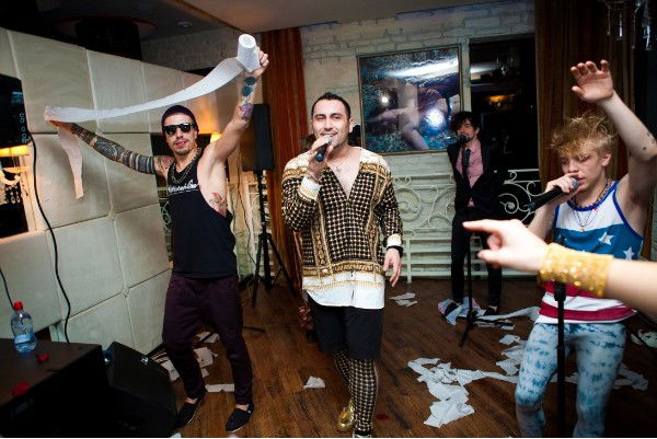 Хамро Суванов