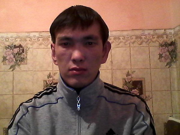 Досхан Дандубаев