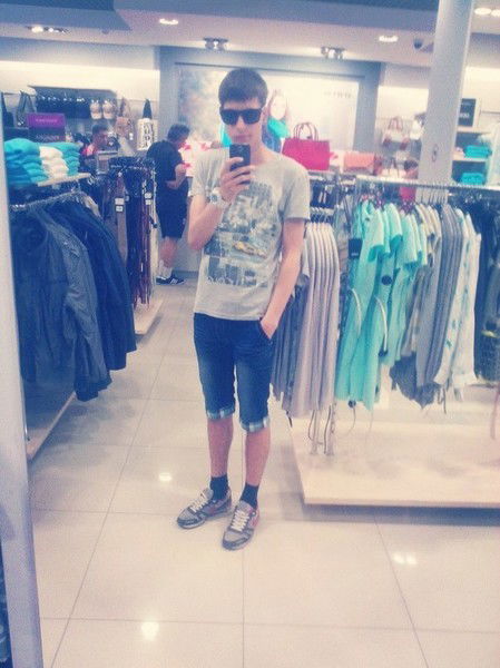 Антон Стаценко