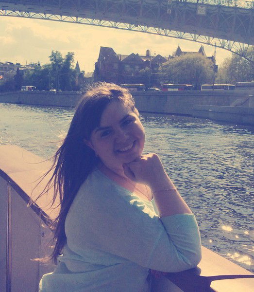 Елена Луганцева