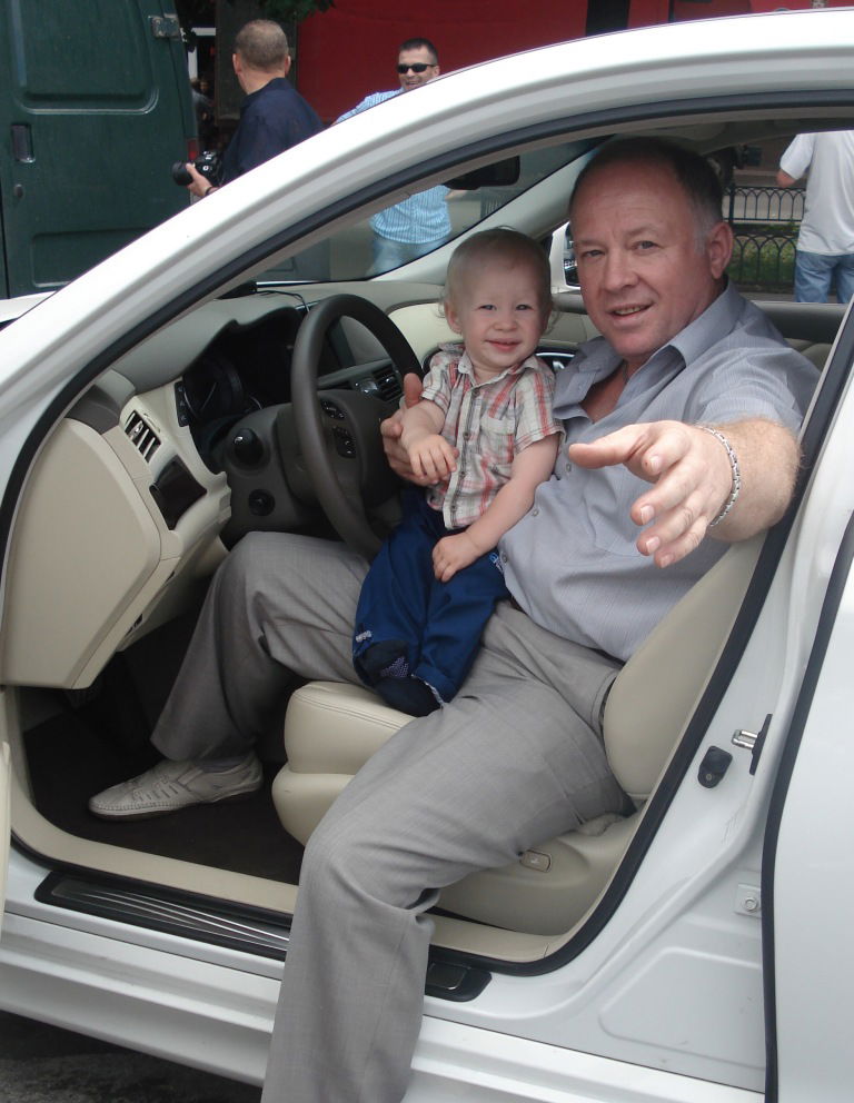 Владимир Хрячков