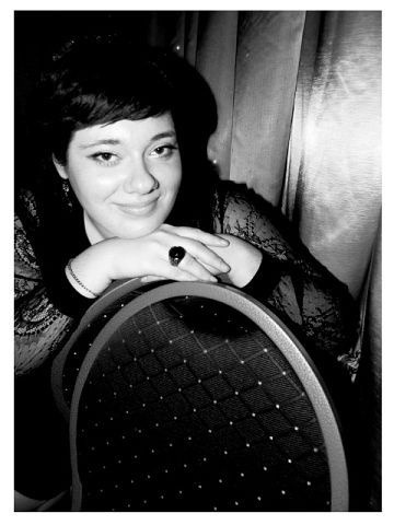 Алена ************