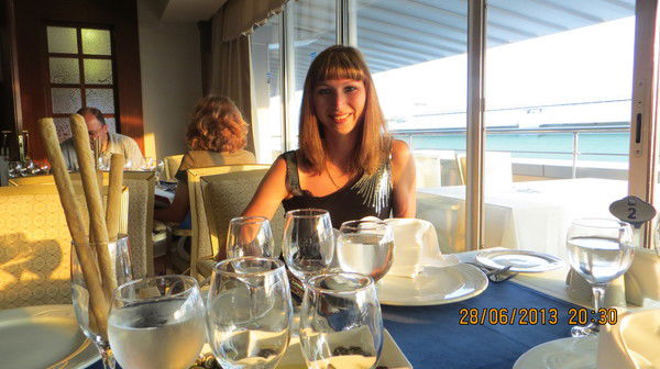 Лена Кузнецова