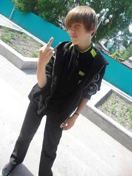 ((**neformalnoe_ Suschestvo**))